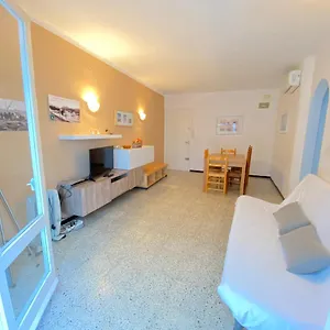 Agi Sant Isidre Appartement Roses